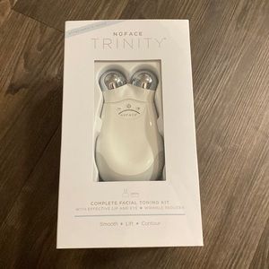 NuFACE Trinity Complete Facial Toning Kit